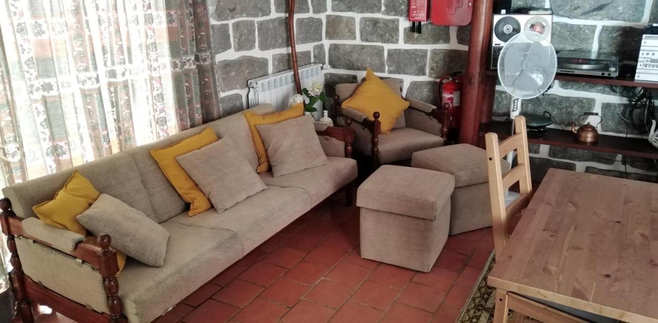 Casa Do Avo Xico - Geres Lake House - 10Pax Экстерьер фото