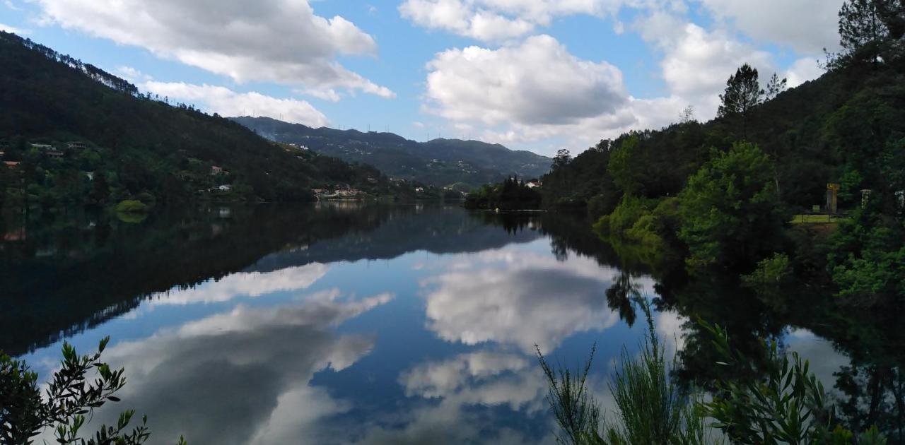 Casa Do Avo Xico - Geres Lake House - 10Pax Экстерьер фото
