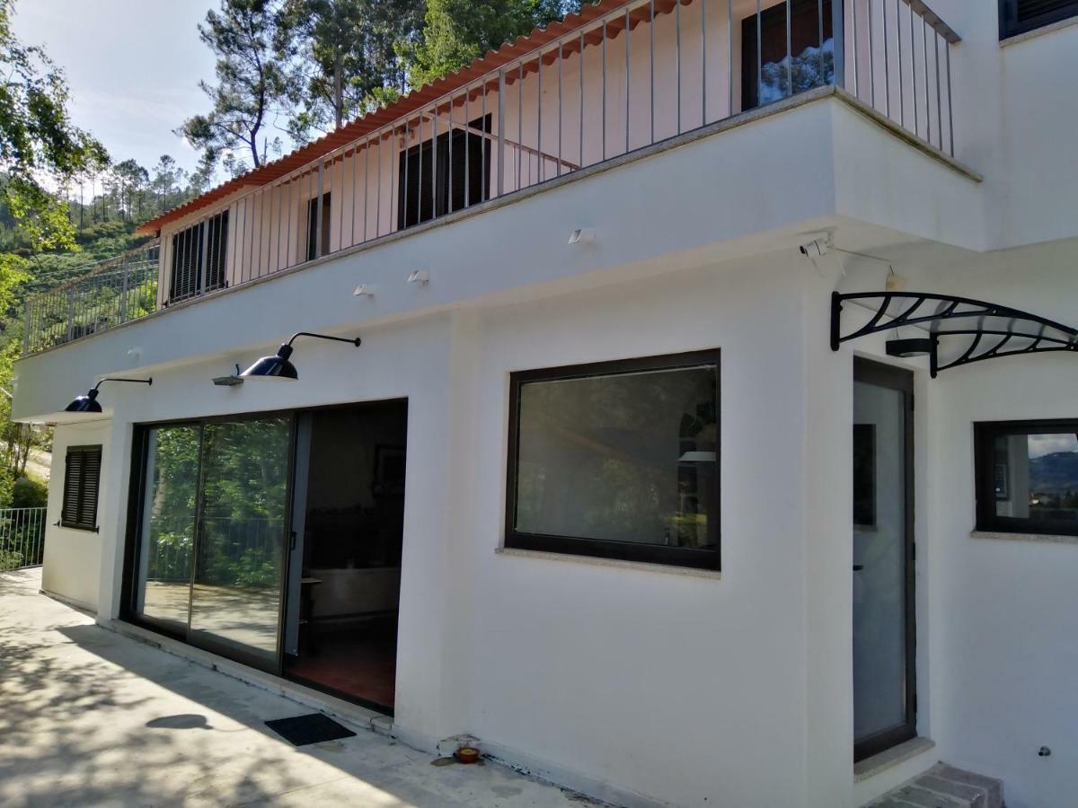 Casa Do Avo Xico - Geres Lake House - 10Pax Экстерьер фото