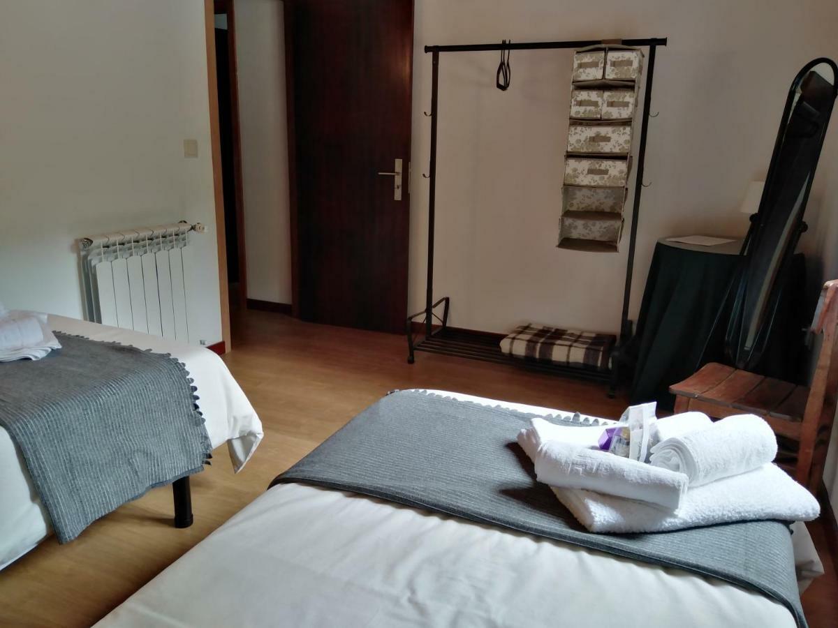 Casa Do Avo Xico - Geres Lake House - 10Pax Экстерьер фото